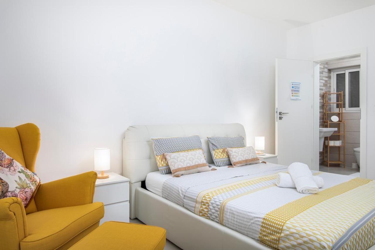 Spacious, Modern & Cosy 2 Bedroom 2 Bathroom Apartment - St. Julians San Ġiljan Exterior foto